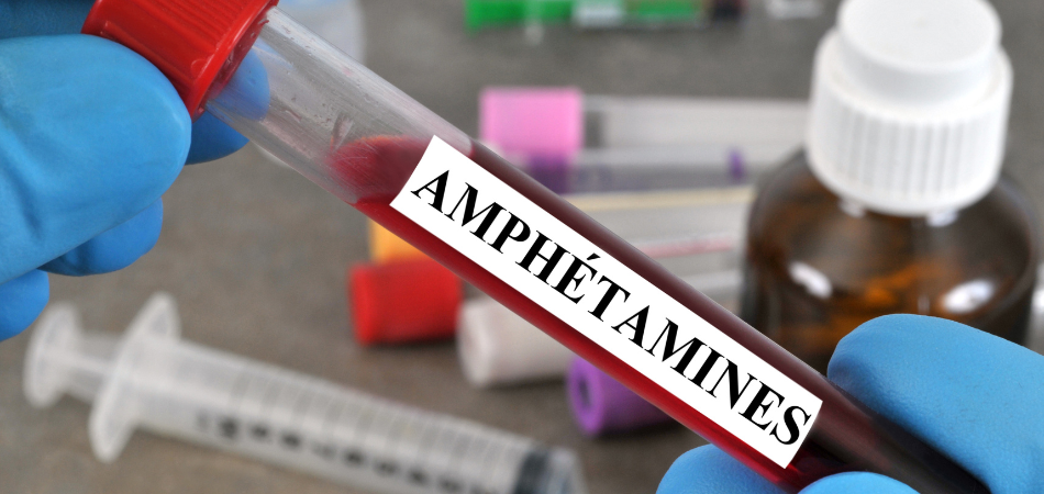 Amphetamine Addiction: causes, types, Health Consequences and treatment